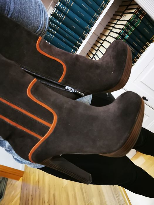 Vand cizme noi noute Disha marimea 40