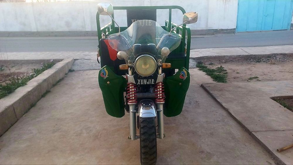 yangi muravey sotiladi srochni