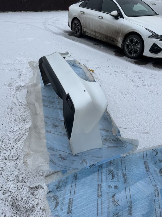 Задний бампер камри 70