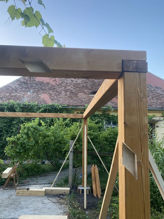 Foișor din lemn rasinos in doua ape  (4x5 m )