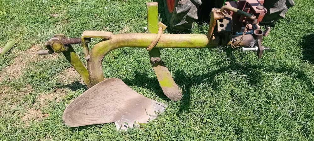 Vând motocultor lombardini LDA 100