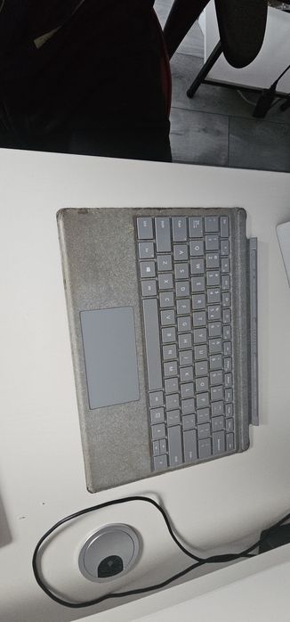 Laptop surface pro 4