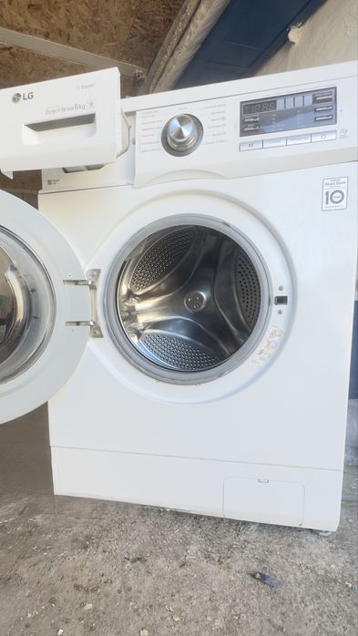 Продам стиральную машинку