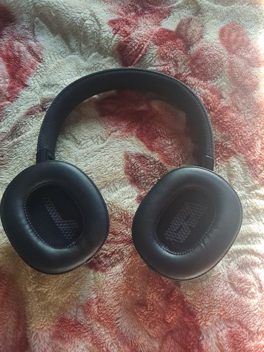 Наушники JBL блютуз