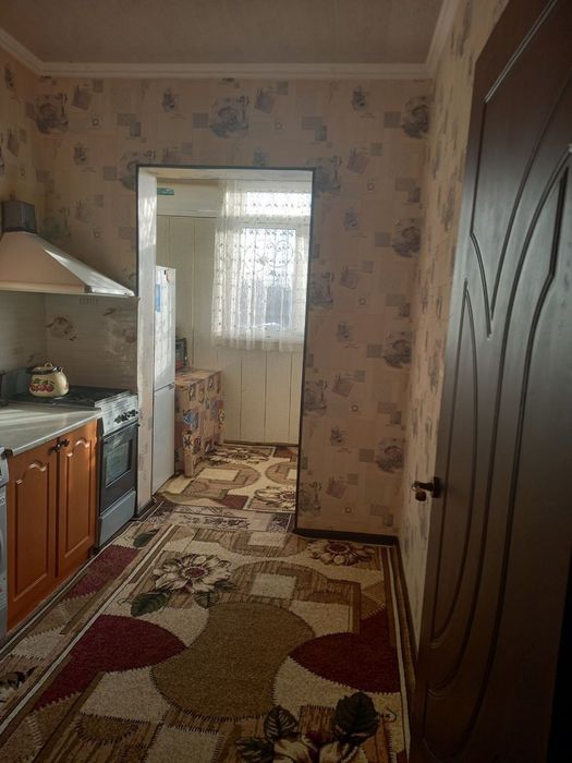 Сдаётся 2х комнатная квартира напротив Карвона