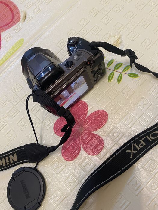 Продам фотоаппарат Nikon L810