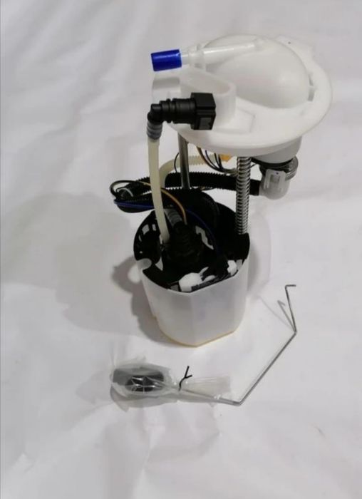 Бензонасос (Станция) Passat B6 Пассат Б6