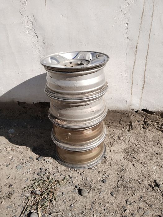 Продам аллюминовые диски 15 размера