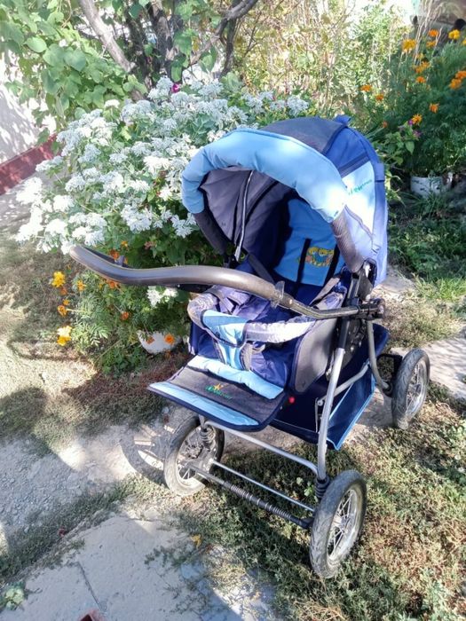 Коляска и люлька сатылады