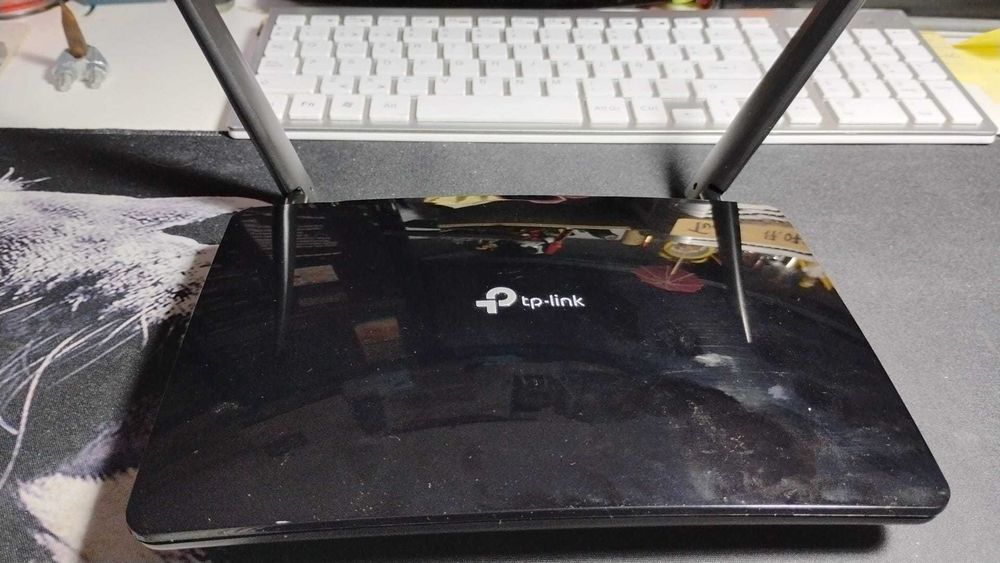 TP-LINK 4GLTE router model Archer MR200