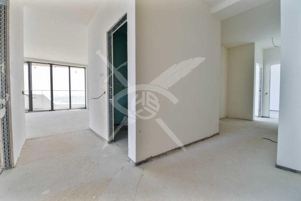 Многостаен апартамент в кв. Кръстова вада № 572-19001