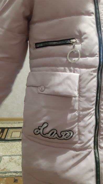 Зимний пуховик на девочек, размер 140