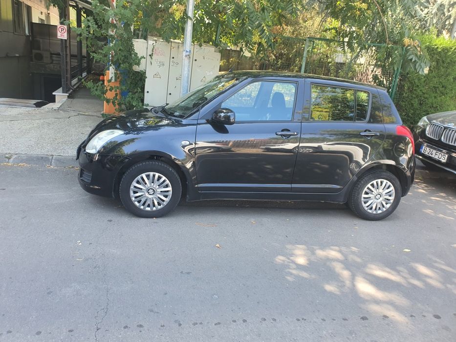 De vanzare Suzuki Swift.