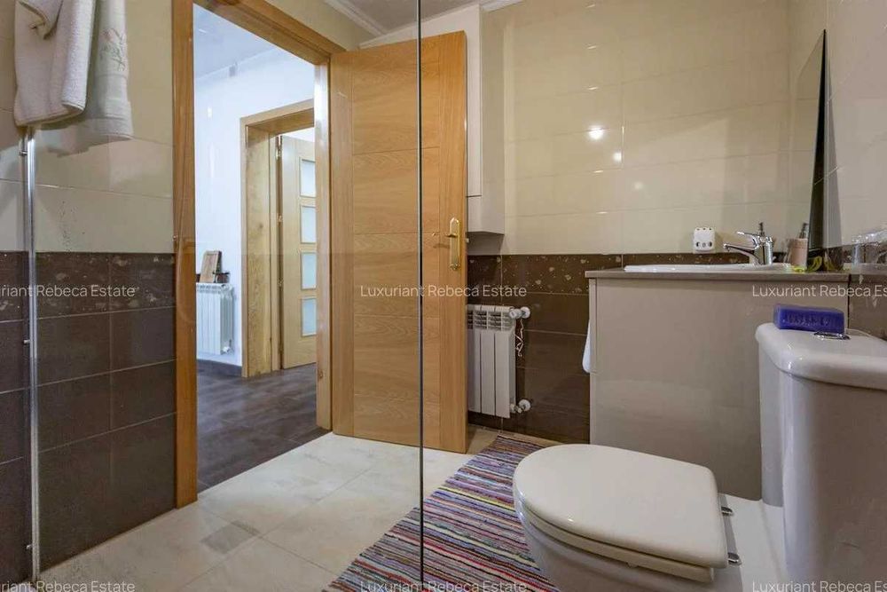 Casa cu 5 camere de vanzare in Ortisoara, Timis