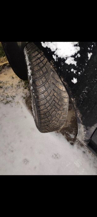 Vând Golf 4/4×4 101 CP