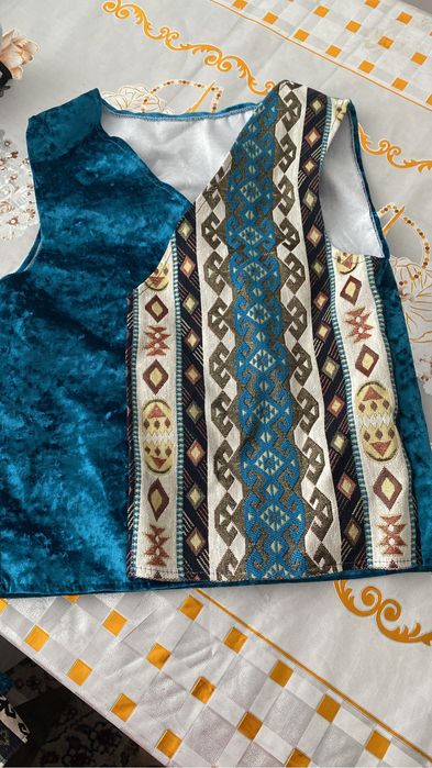 Жилетка казакша сатылады