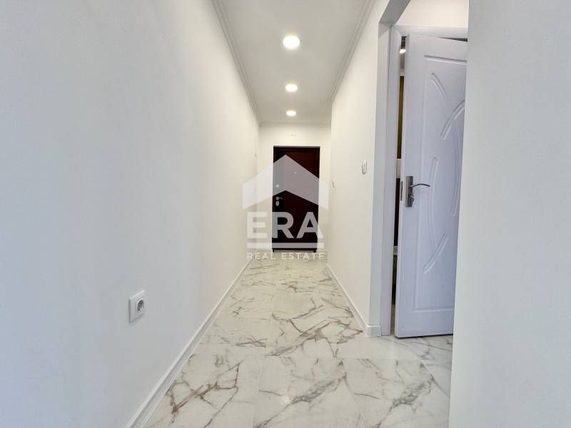 Продава се Тристаен апартамент в Варна, Левски - 83 кв.м за 2398 €/кв.м - Снимка #5