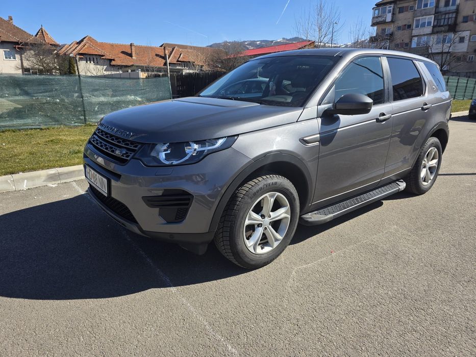 Vīnd LAND ROVER Discavari Spot Motor 2.0 an  2016 km 304000 preț 10500