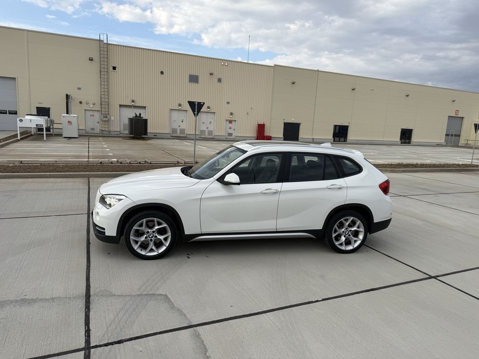 BMW X1 2013 — imagine 2