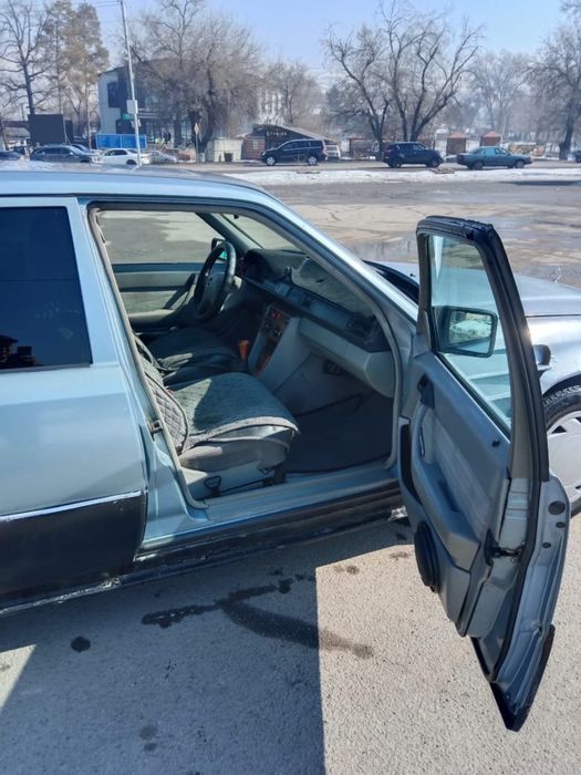 продам машину mercedes benz