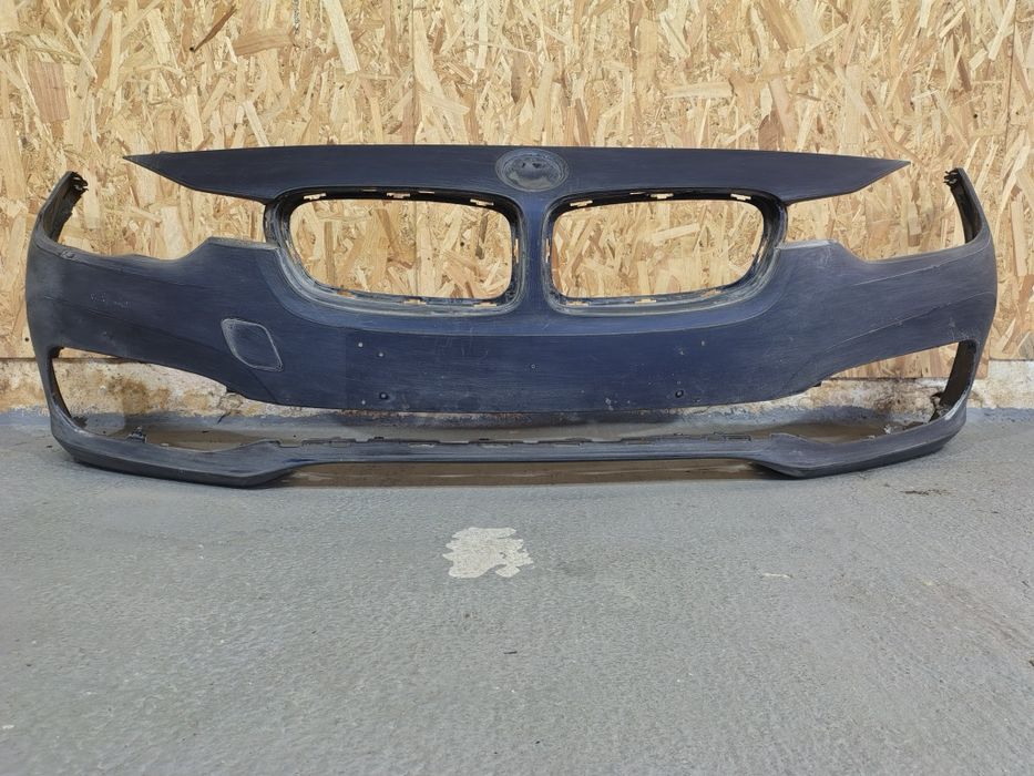 Bara fata BMW seria 3 F30 LCI an 2016-2019