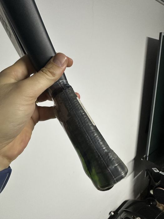 Doua rachete padel premium ca noi