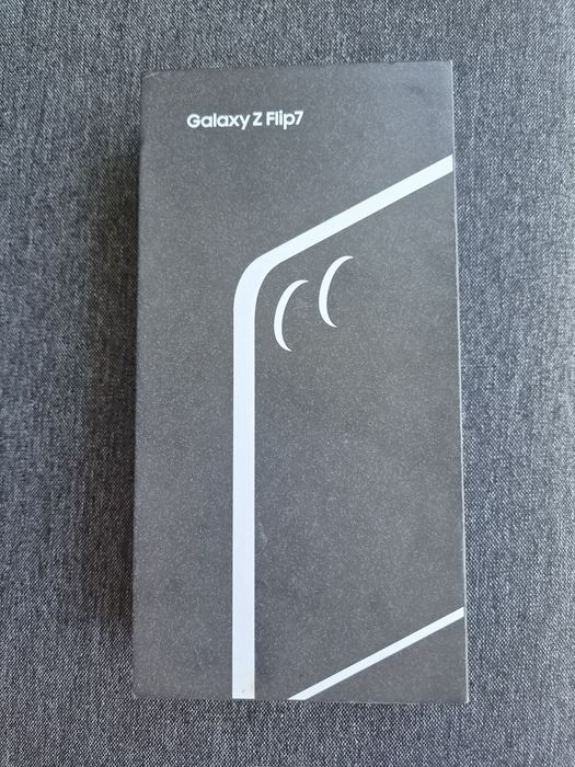 Samsung Galaxy Flip 7