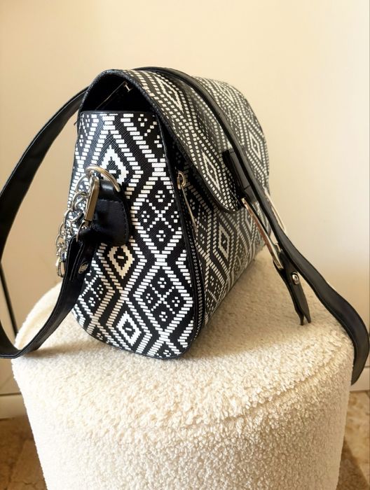 Дамски чанти (Коледен подарък за любим човек)