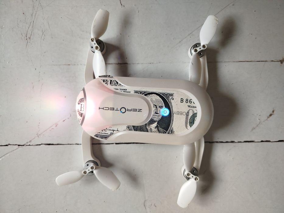 Селфидрон Zero Tech Dobby