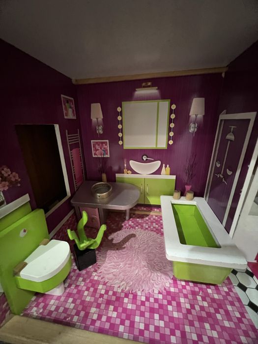 Дом для кукол барби