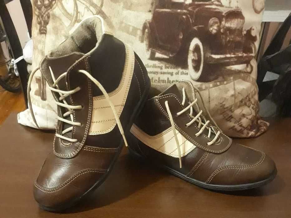 Обувки от естествена кожа