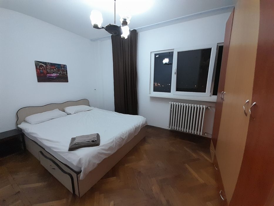 Vânzarea întregului conținut al apartamentului
