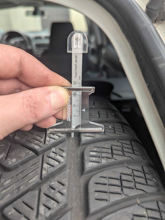 4 бр зимни гуми Pirelli Scorpion Winter 235/55/19" DOT 22 нов внос