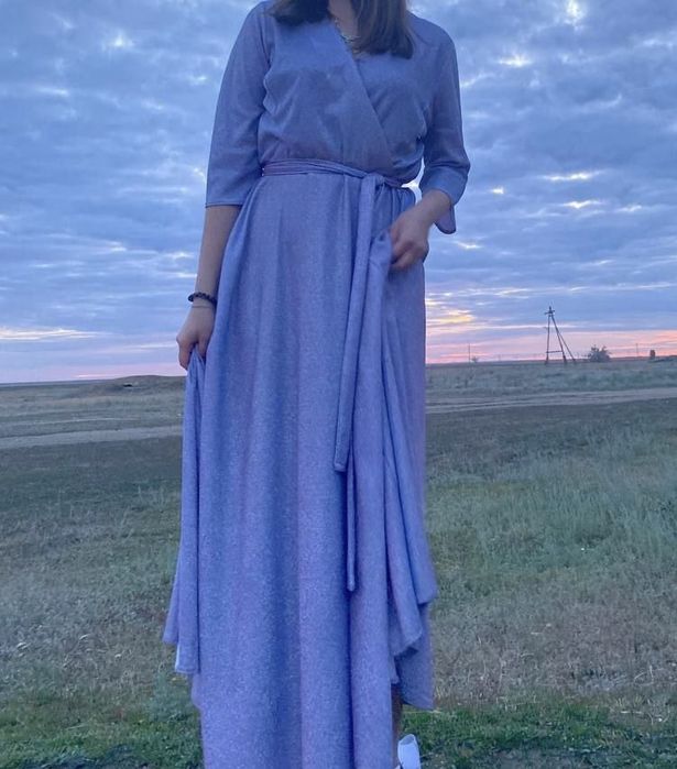 платье переливающаяся