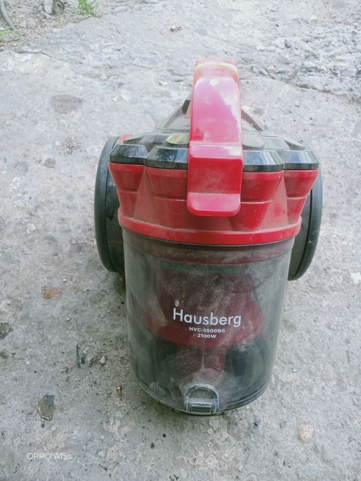 Продам пылесос на запчасти
