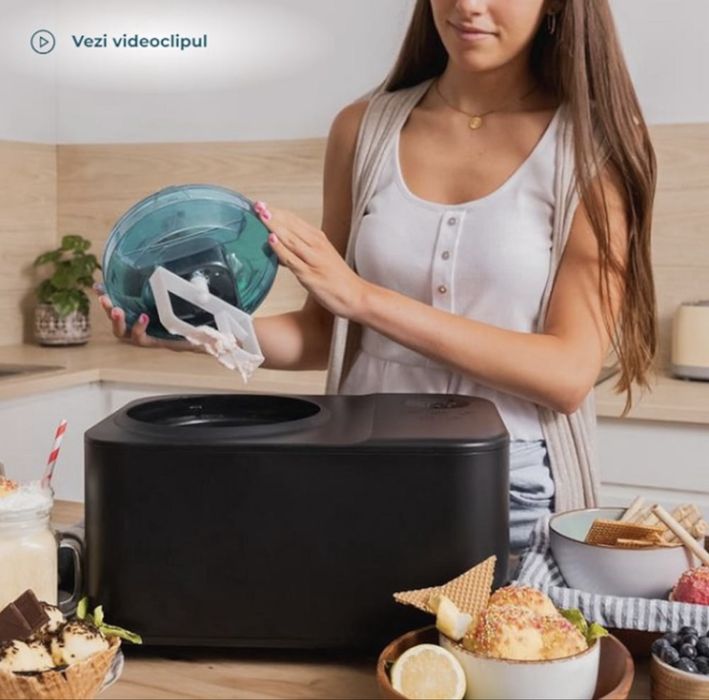 !!!Нова!!! Машина за сладолед Cecotec Gelacy 1200 Touch с компресор 1.2 литра