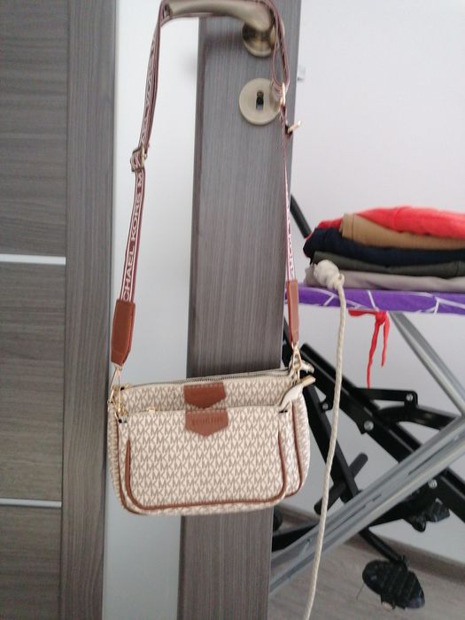 Gentuțe MK noi fără eticheta.