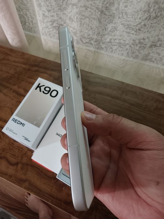 Redmi k90  12/512