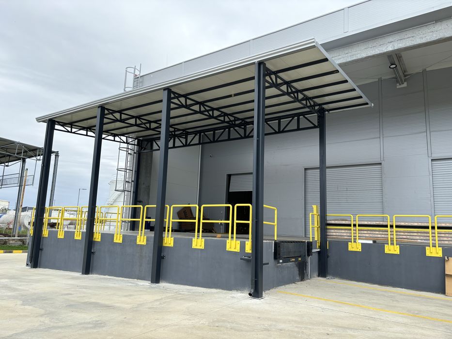 confectii metalice garduri porti scari, balustrade, pergole carporturi