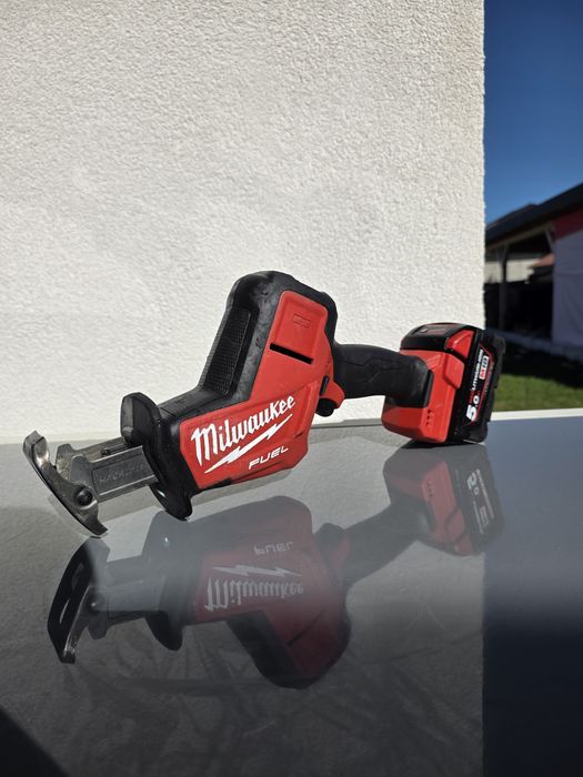 Fierastrau Sabie Milwaukee M18 FHZ