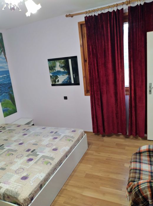 Дава се под наем Етаж от къща в Варна, Базар Левски - 55 кв.м за 306 € - Снимка #3