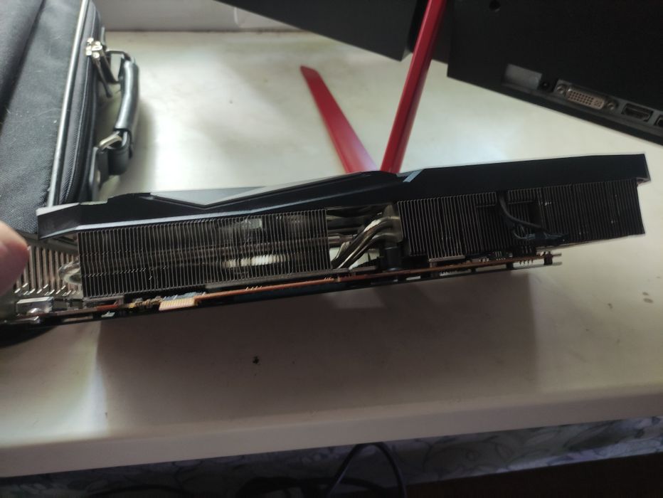 ASRock rx6800xt на запчасти