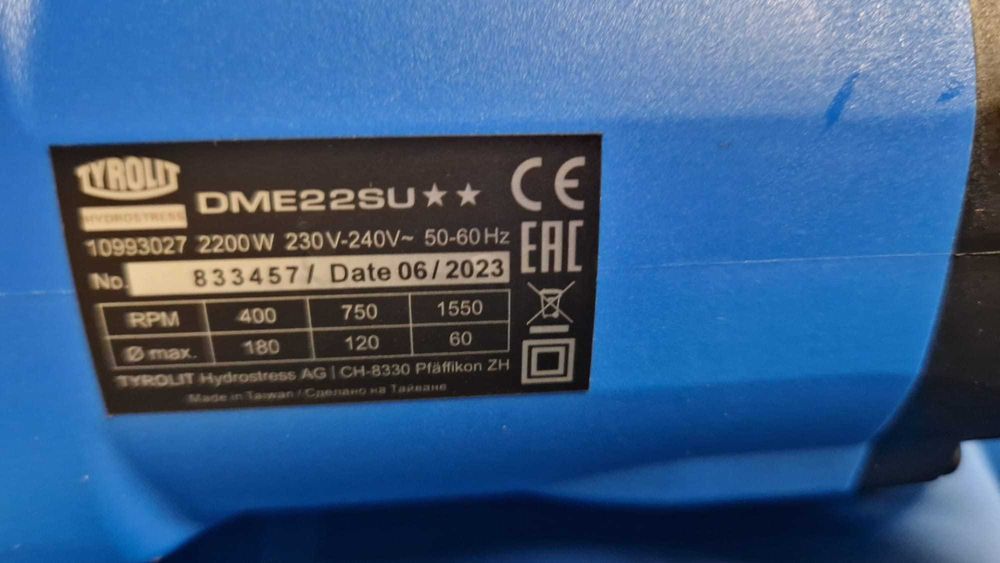 Masina de carotat DME22SU