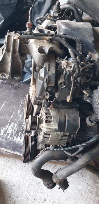 Vând sau Dezmembrez Motor Dacia Logan 1.5 DCI 2012 -55 KW 75 CP EURO 5