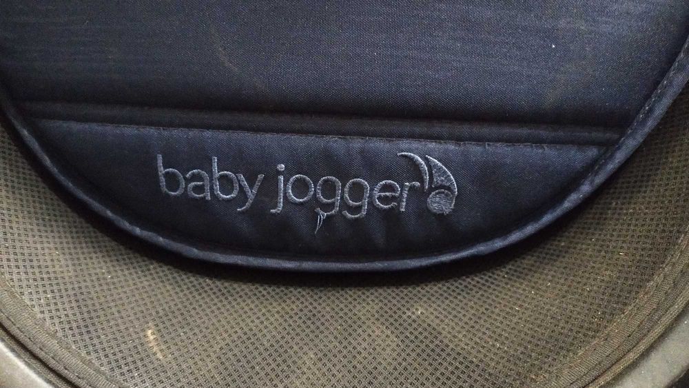 Carucior Baby Jogger City Tour 2 + bara protectie