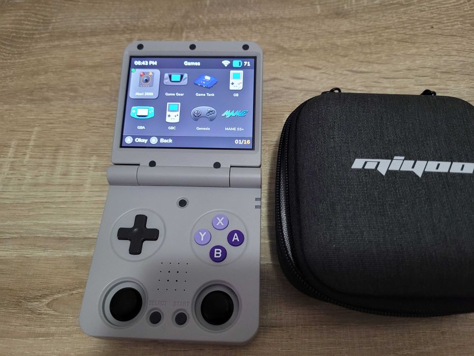 Consola Retro MIYOO Flip V2 Handheld Game Console 3.5''IPS 64GB