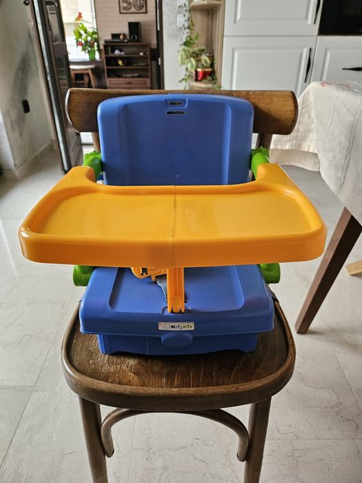 Повдигащо и преносимо столче за хранене Kids kit