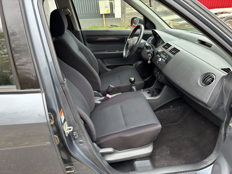 Suzuki Swift 4x4 //  1.3 benzină 2009