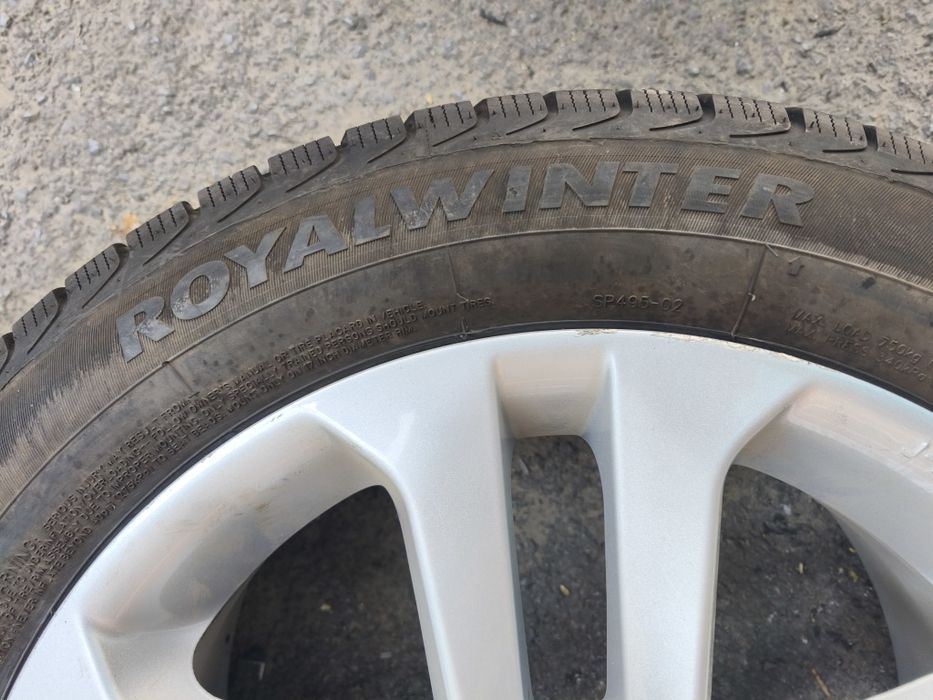 17" оригинални алуминиеви джанти за Nissan Juke.