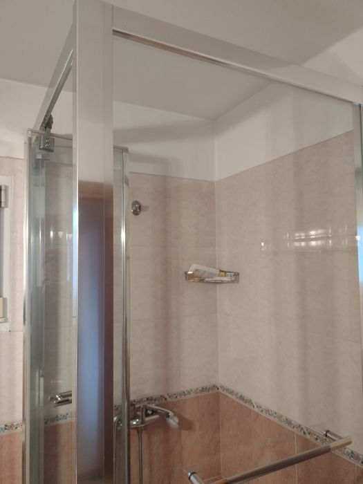 Cabina de dus Kolo 90\90 patrat+bideu